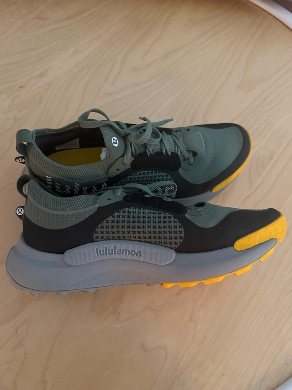 Lululemon Wildfeel Trail Running Shoe - Men’s 10.5D - Picture 3 of 7